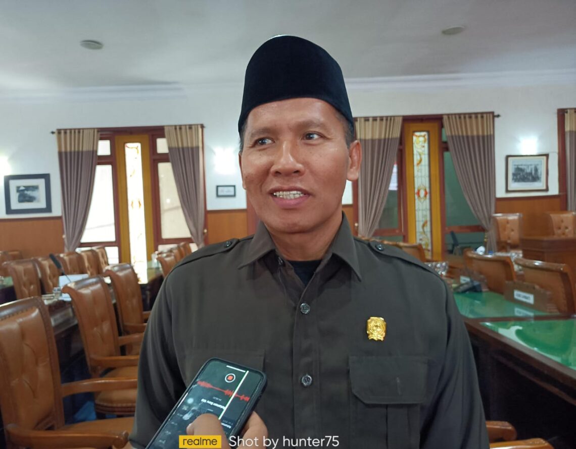 Ahmad Baharudin Ketua DPC partai Gerindra Tulungagung