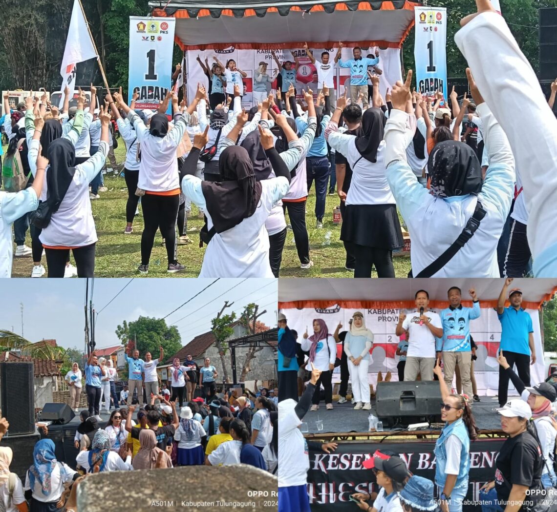 Paslon GaBah saat foto bersama dengan para pendukungnya di Desa Balerejo dan Tugu